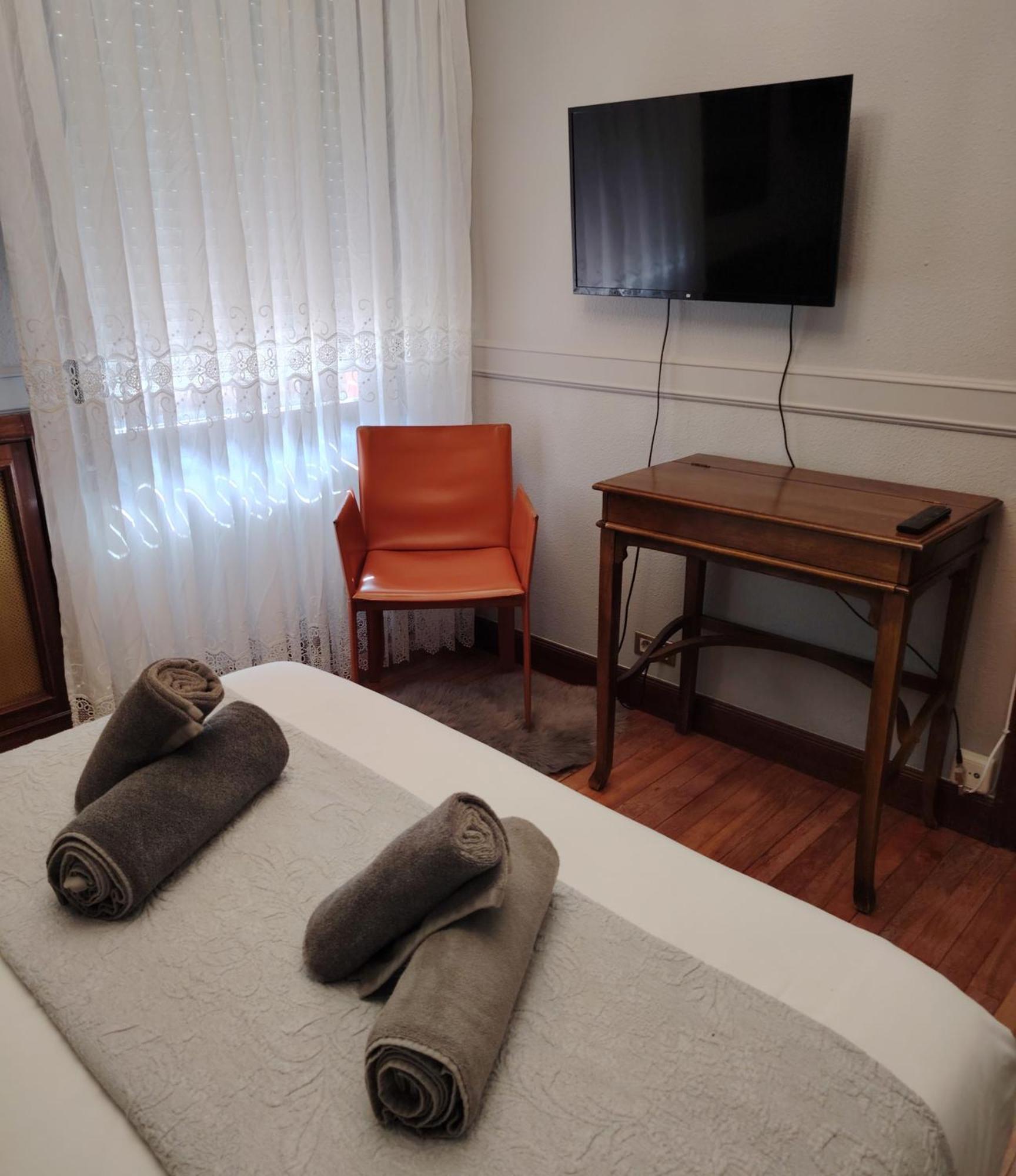 Diego'S Vintage Apartment Билбао Екстериор снимка